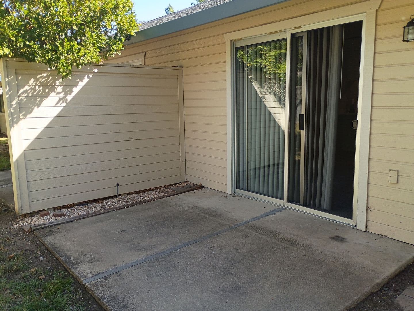 Poplar Avenue (7764) 12 of 12