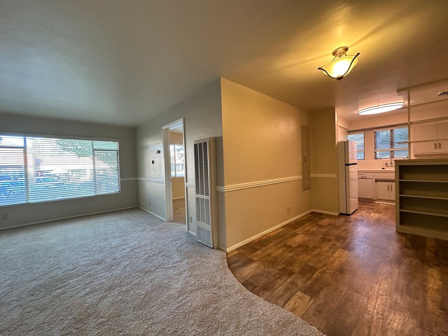 Carlson Drive (5488, 5492) 16 of 32