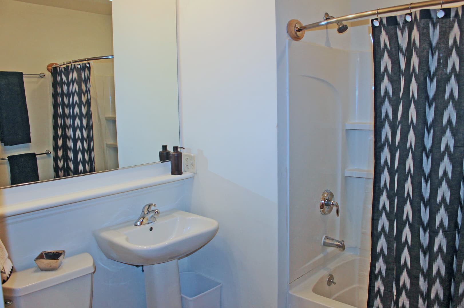 Brookview Commons East 8 of 8