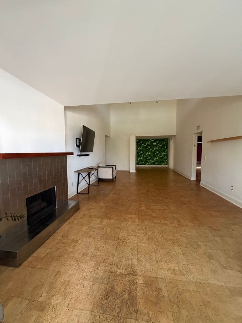 1940 Highland Ave 46 of 57