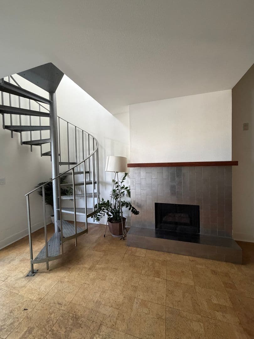 1940 Highland Ave 47 of 57