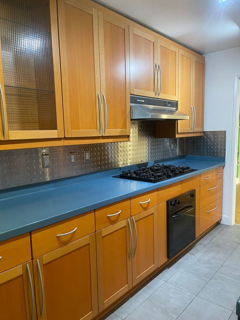 1940 Highland Ave 10 of 57