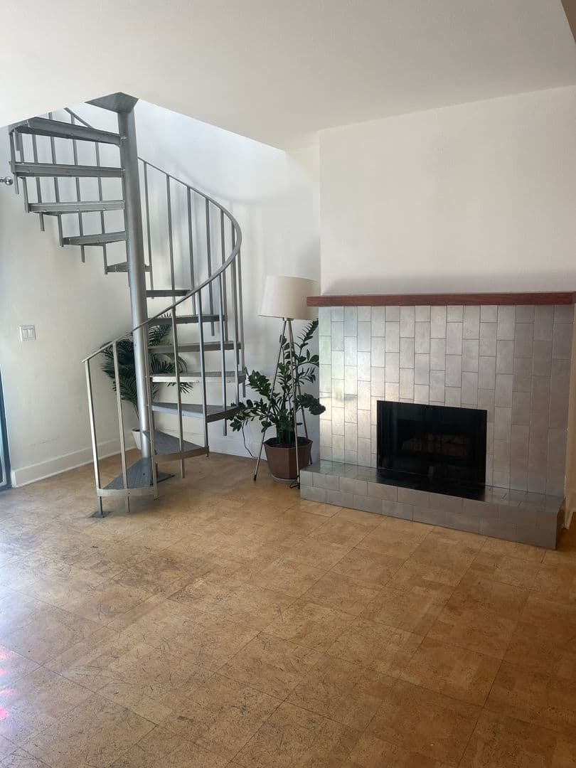 1940 Highland Ave 3 of 57