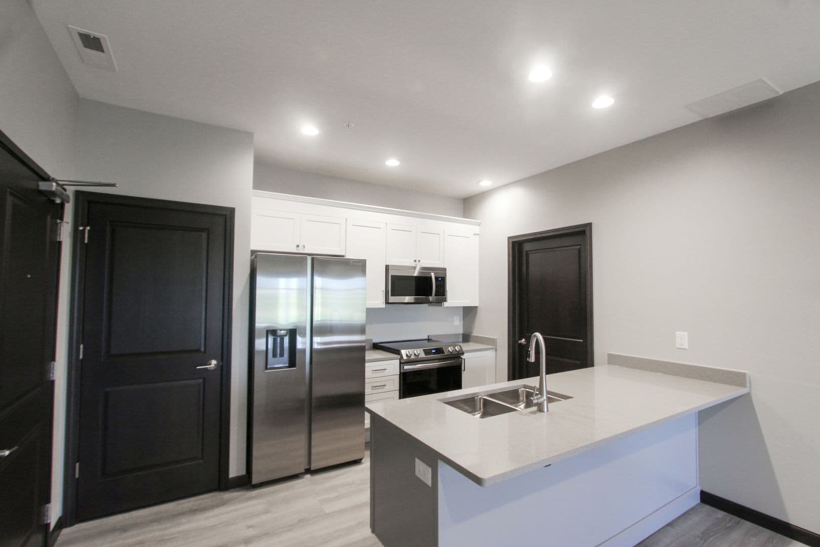 Fairway Place Apartments 3 of 8