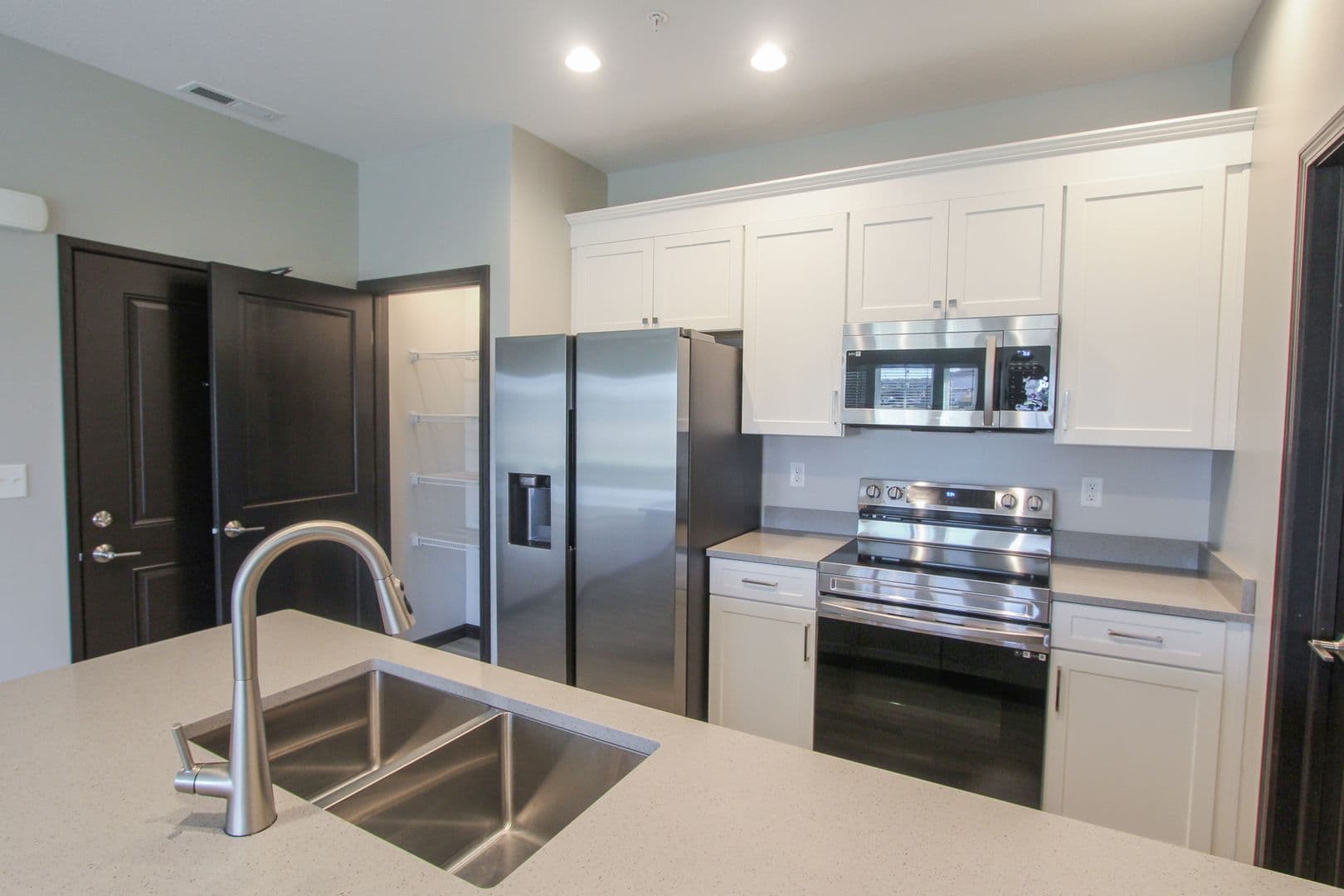 Fairway Place Apartments 2 of 31