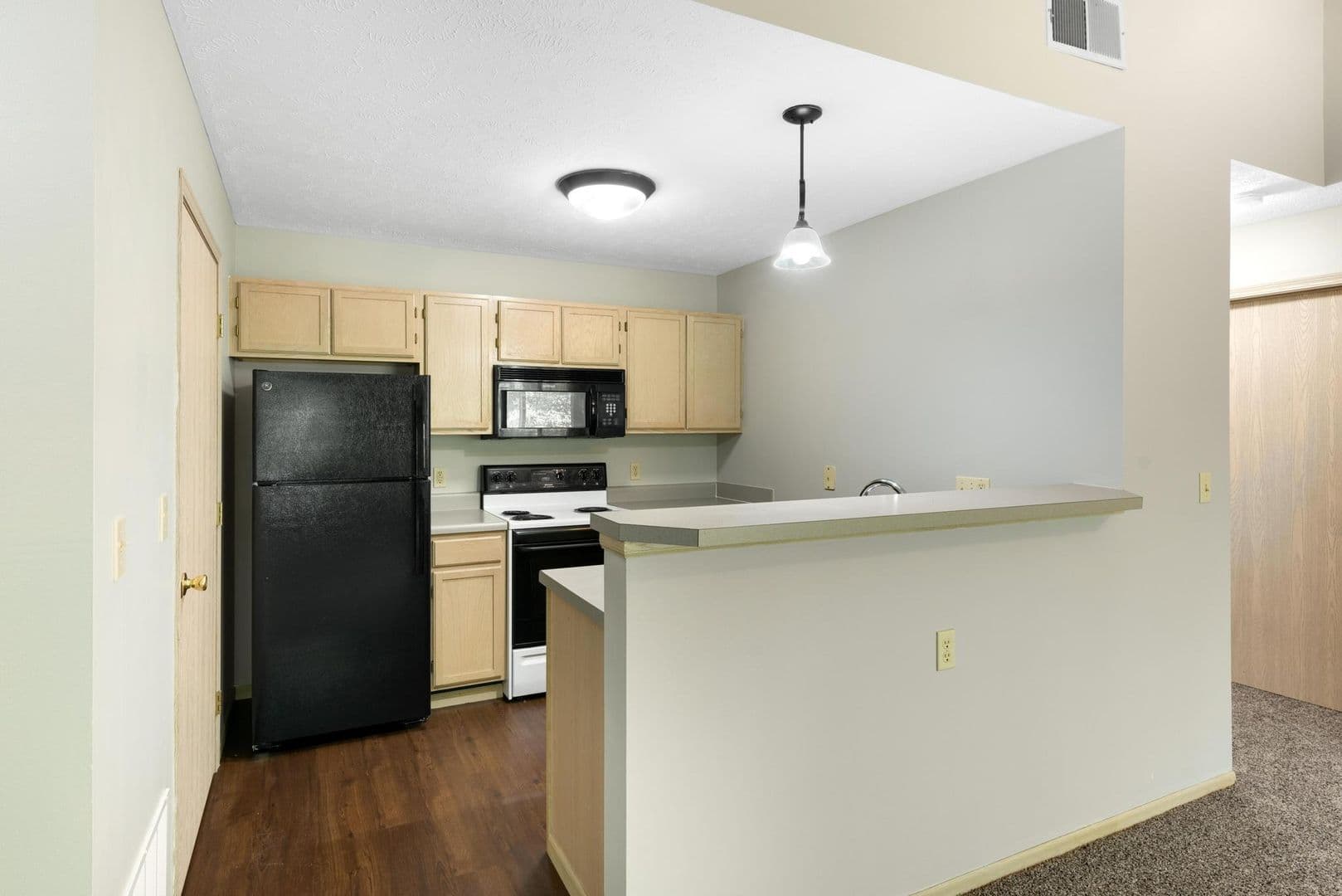 Columbia Woods Apartments 2 of 8
