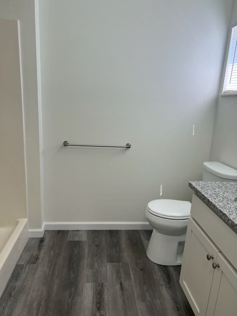 Columbia Woods Apartments 6 of 19