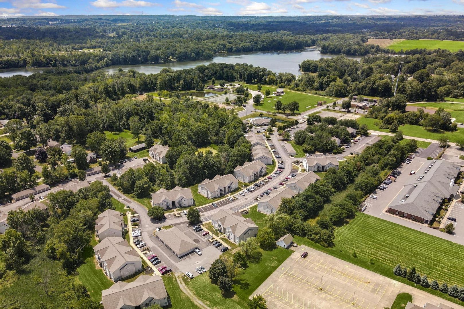 Columbia Woods Apartments 40 of 49