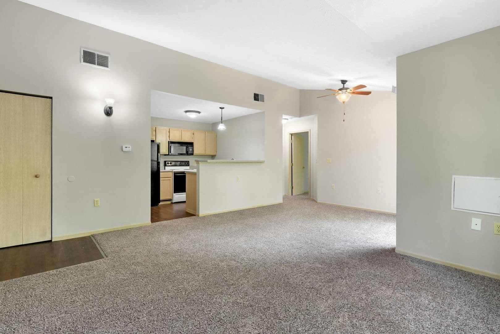 Columbia Woods Apartments 14 of 53