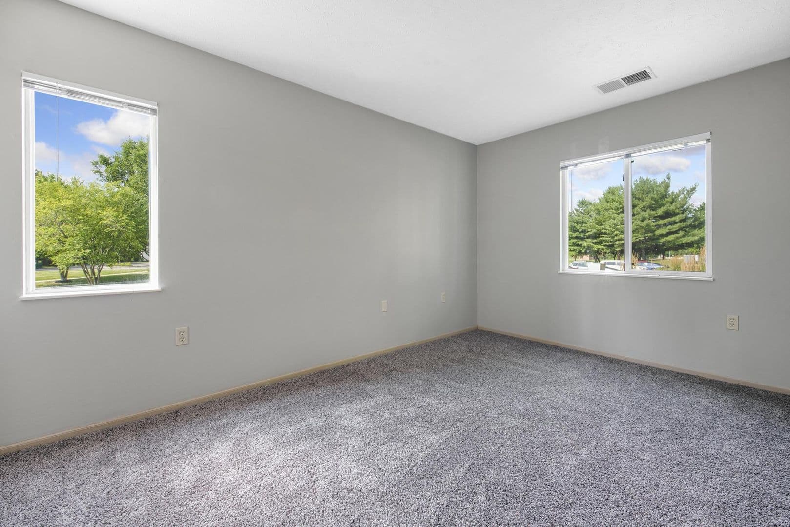 Columbia Woods Apartments 23 of 41