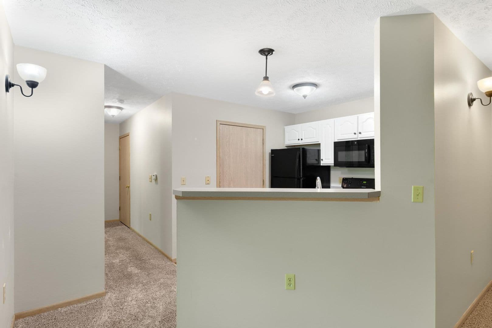 Columbia Woods Apartments 6 of 36