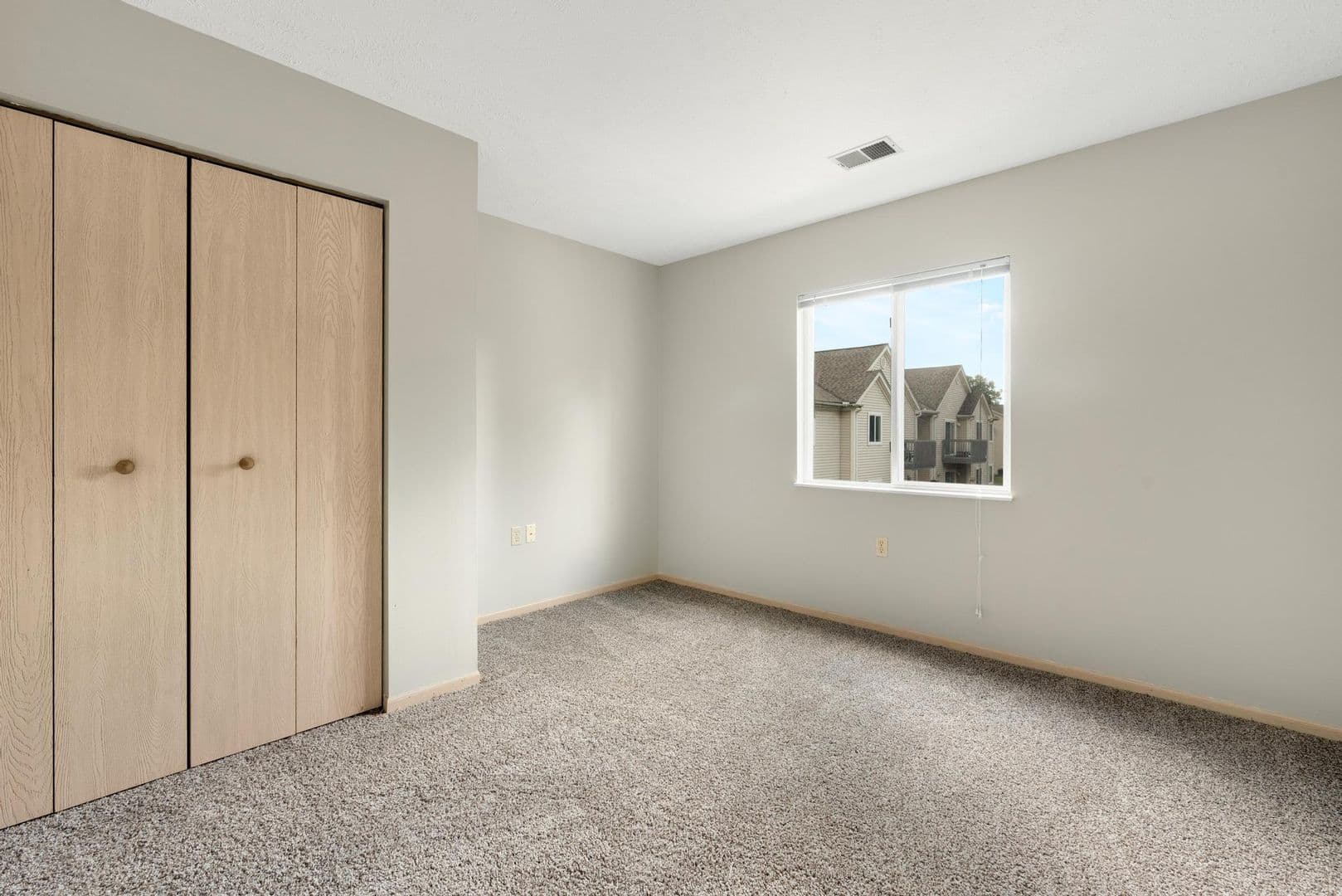 Columbia Woods Apartments 12 of 41