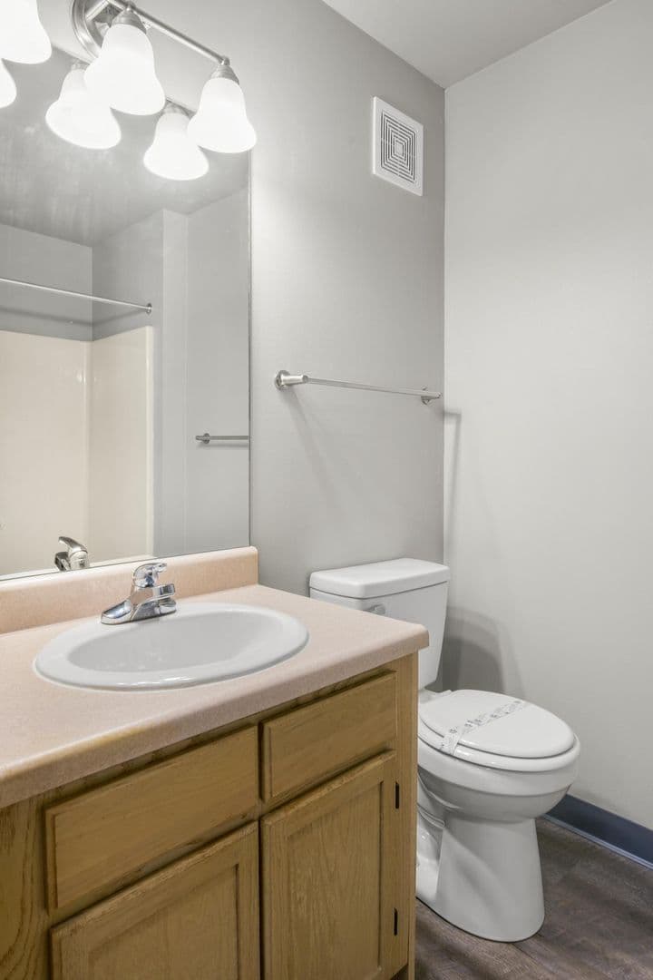 Columbia Woods Apartments 22 of 49