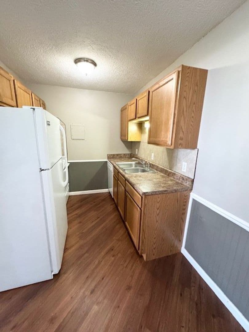 The Timbers Apartments 2 of 7