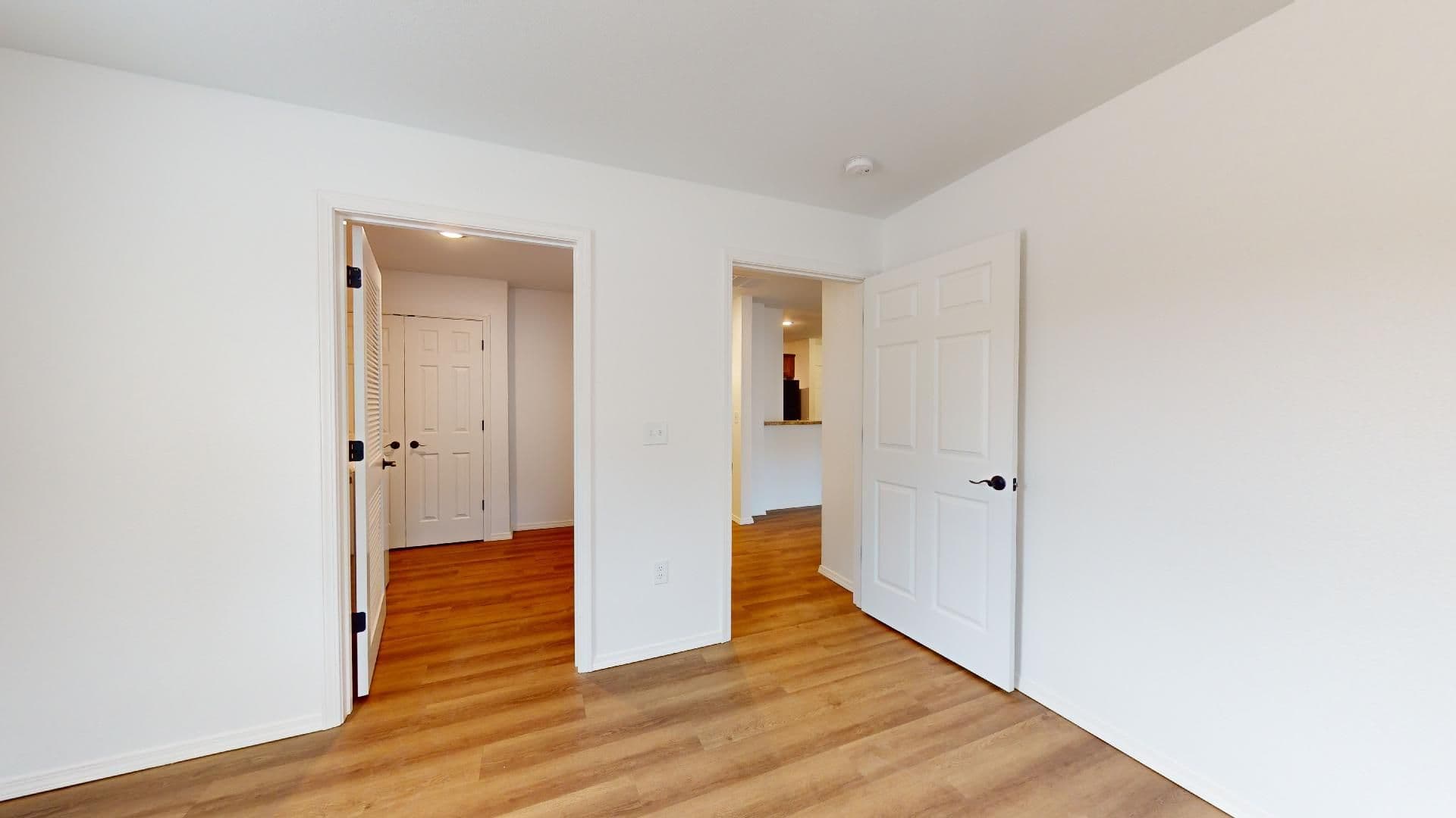 The Timbers Apartments 3 of 11