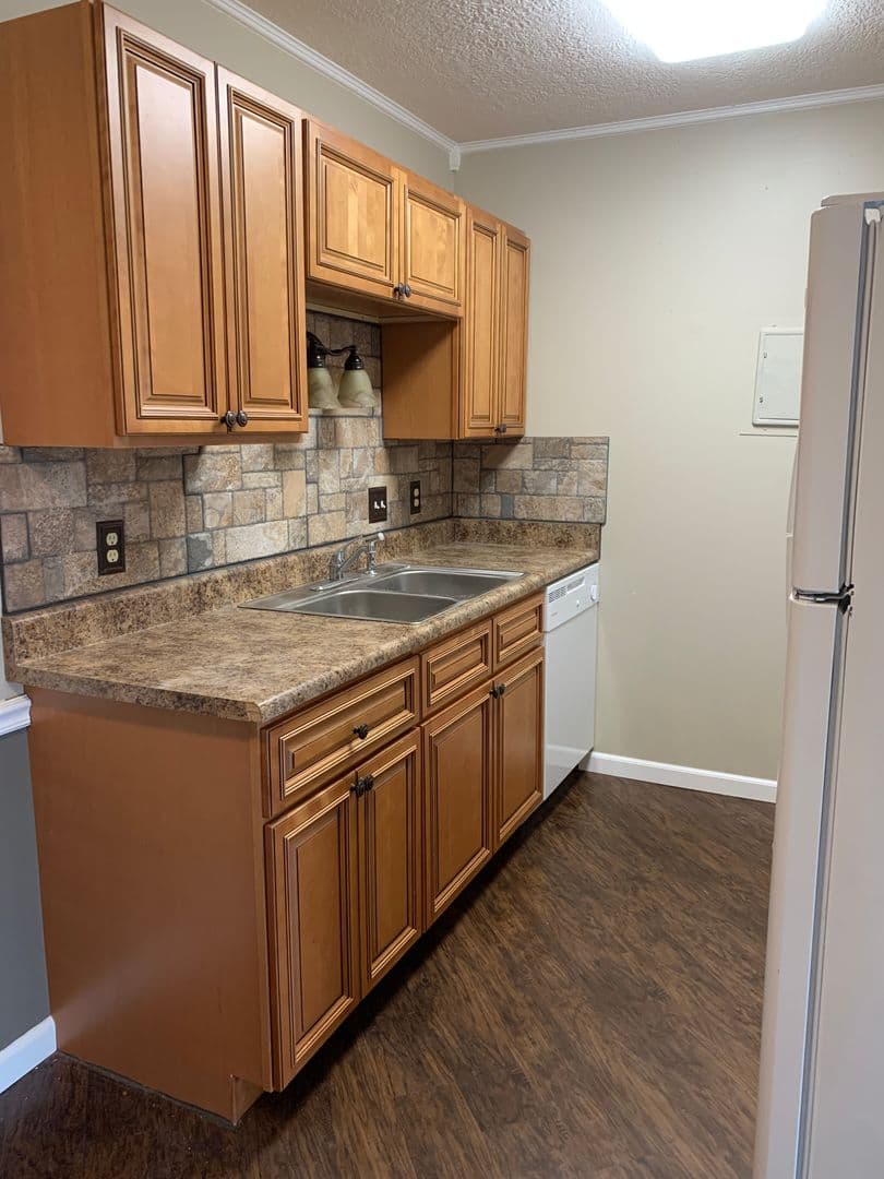 The Timbers Apartments 3 of 12
