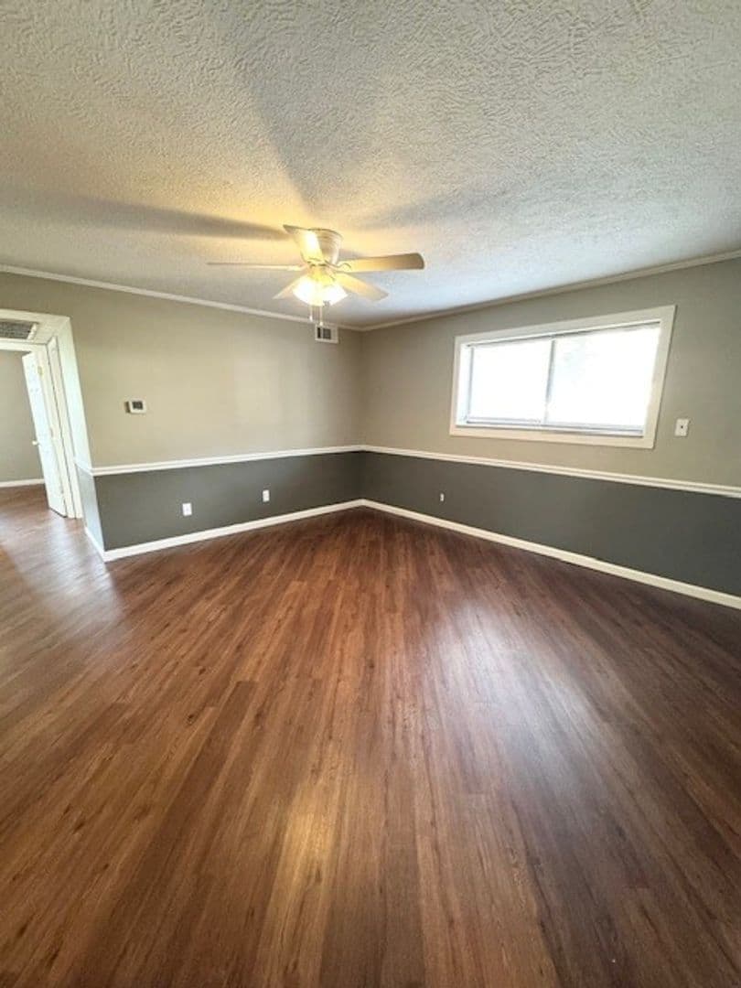 The Timbers Apartments 1 of 7