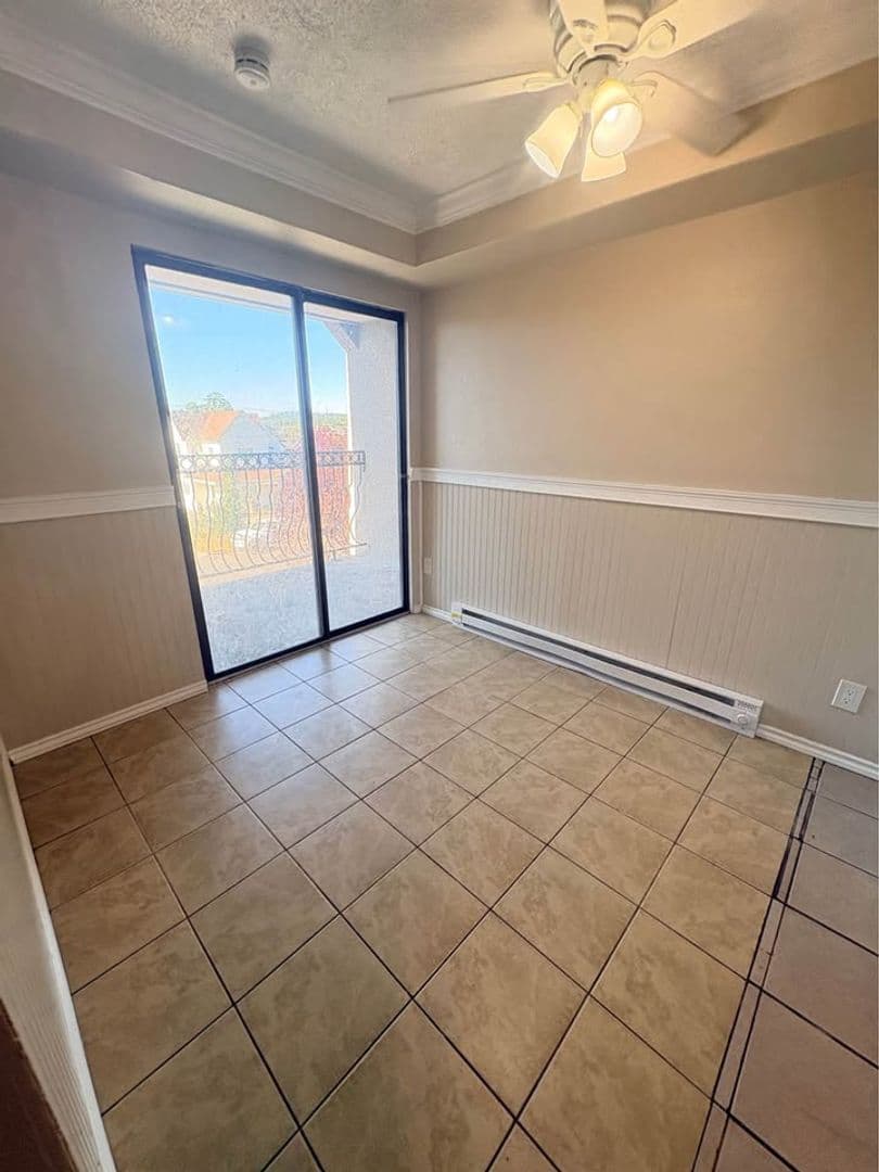 1318 W Mallon 2 of 4