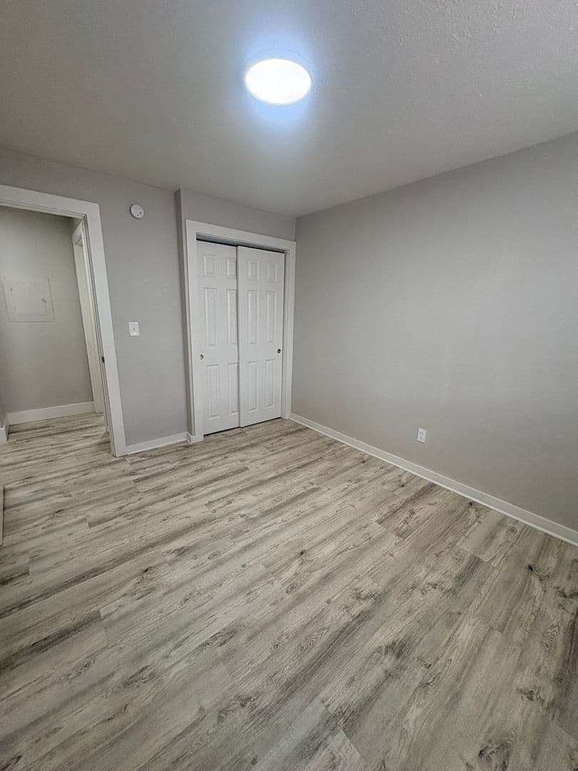Mission Apartments 3 of 4