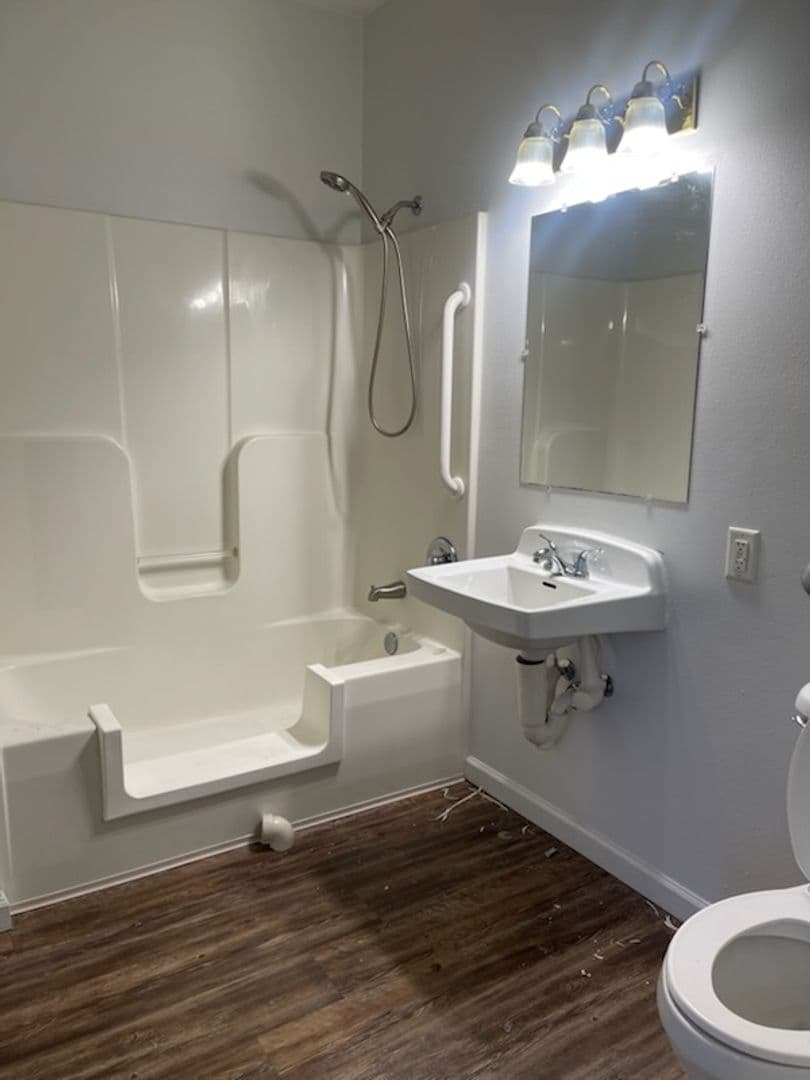 Marycrest Senior Apartments Lawlor Rohlman Halls 6 of 7