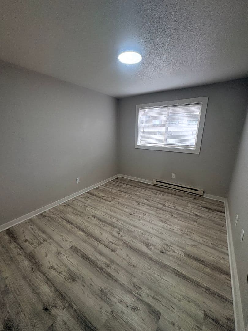 Mission Apartments 4 of 4