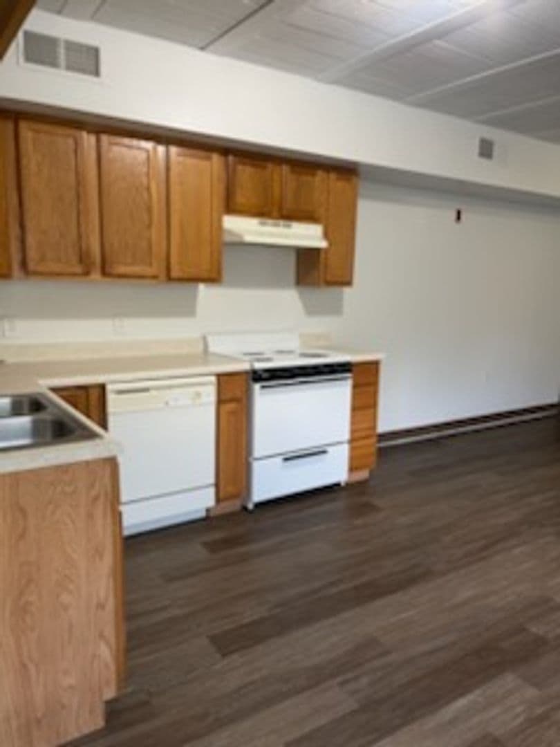 Marycrest Senior Apartments Lawlor Rohlman Halls 5 of 14