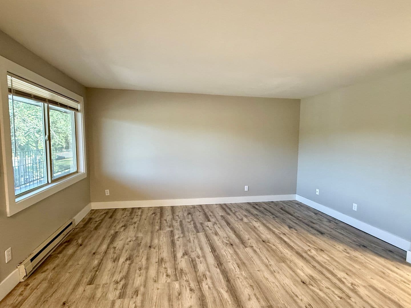 Mission Apartments 5 of 7