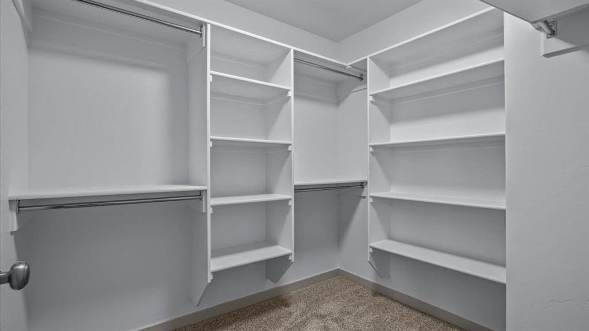 2772 Caspian Way 9 of 27