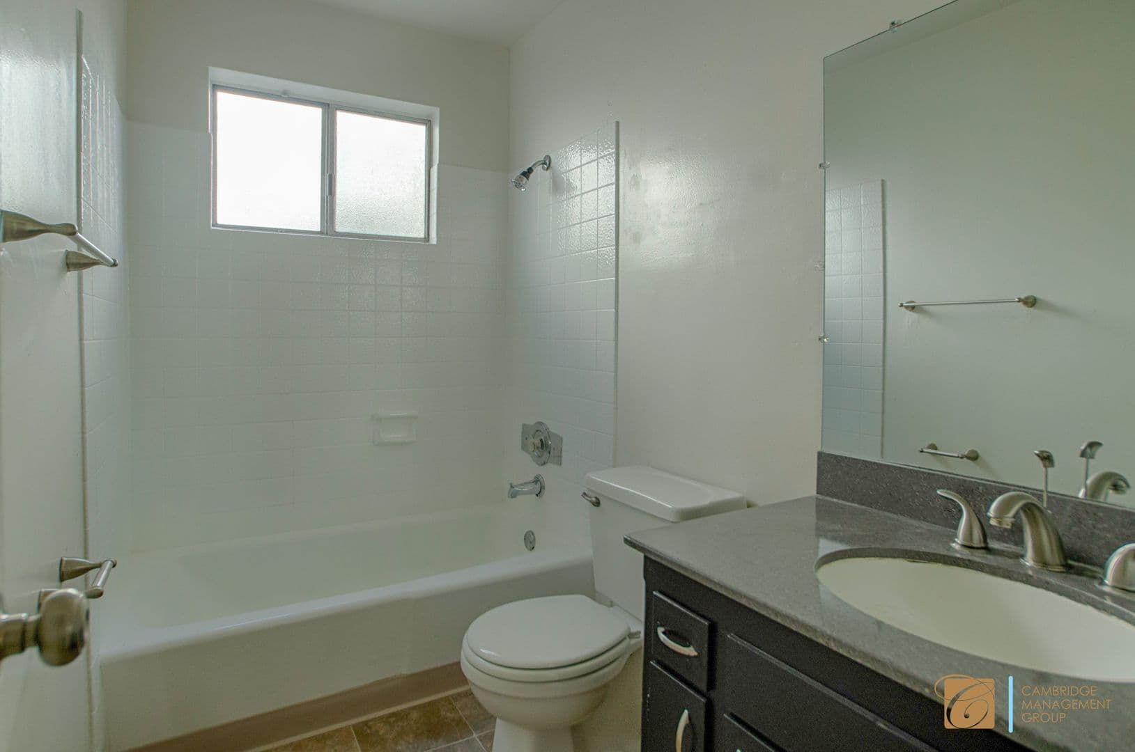 4140 Cleveland Ave 5 of 8