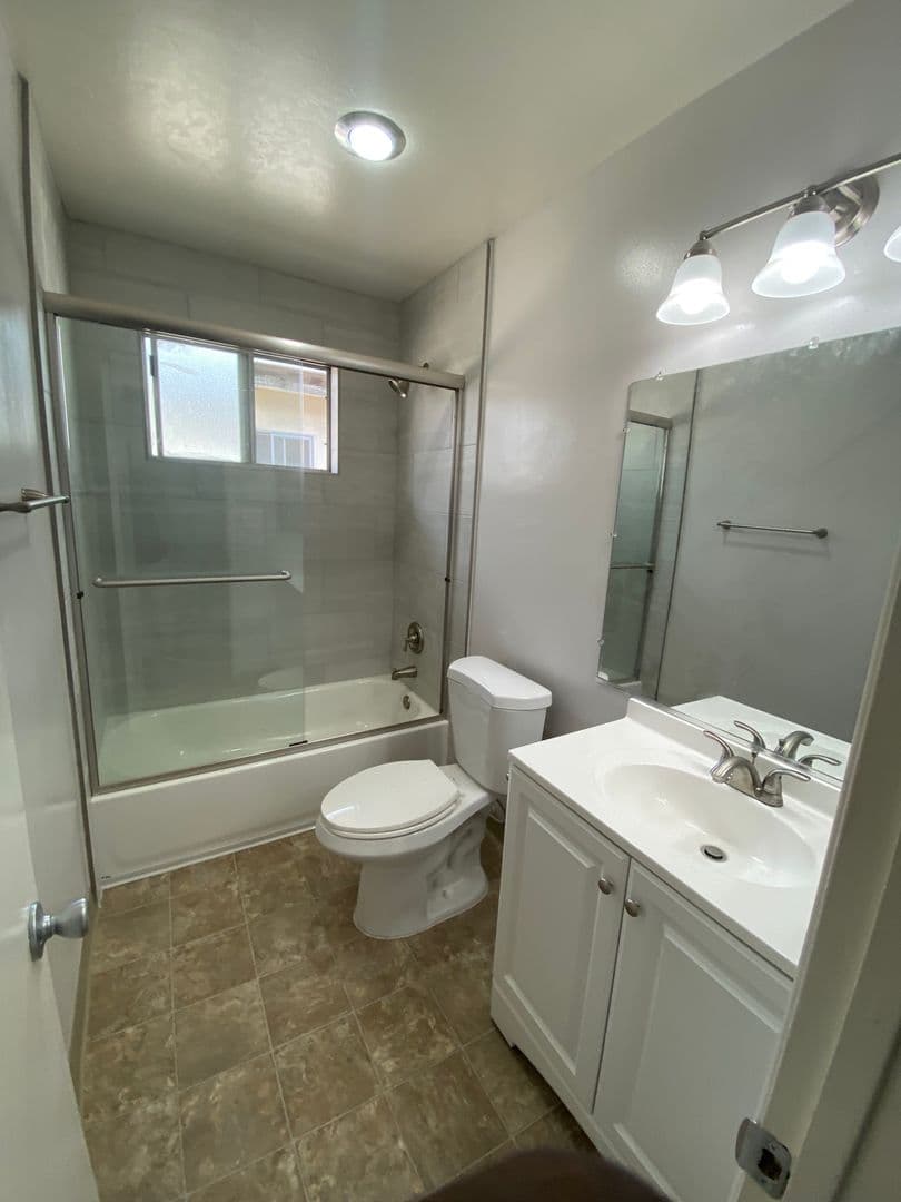 4140 Cleveland Ave 15 of 17