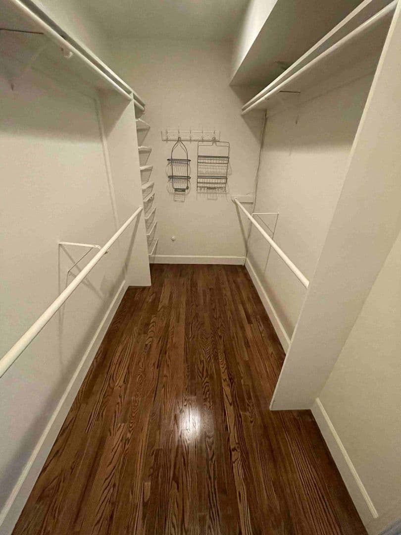 Leasing Only - 4432 Bakman Ave. 14 of 35