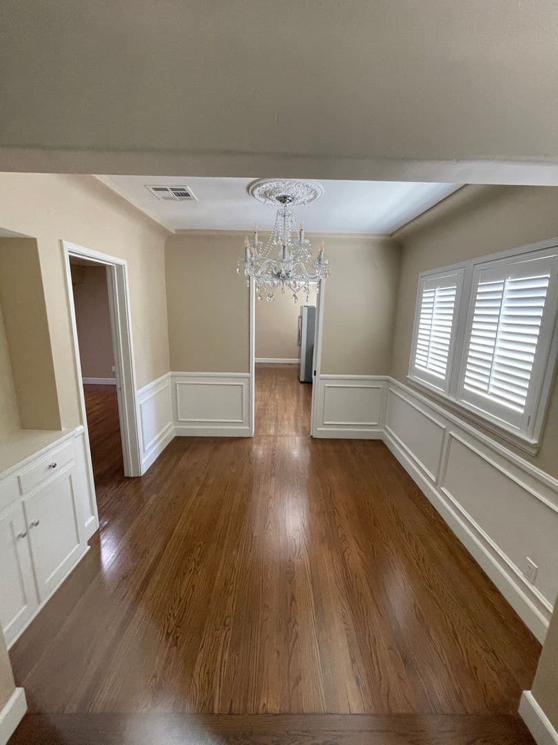 Leasing Only - 4432 Bakman Ave. 9 of 35