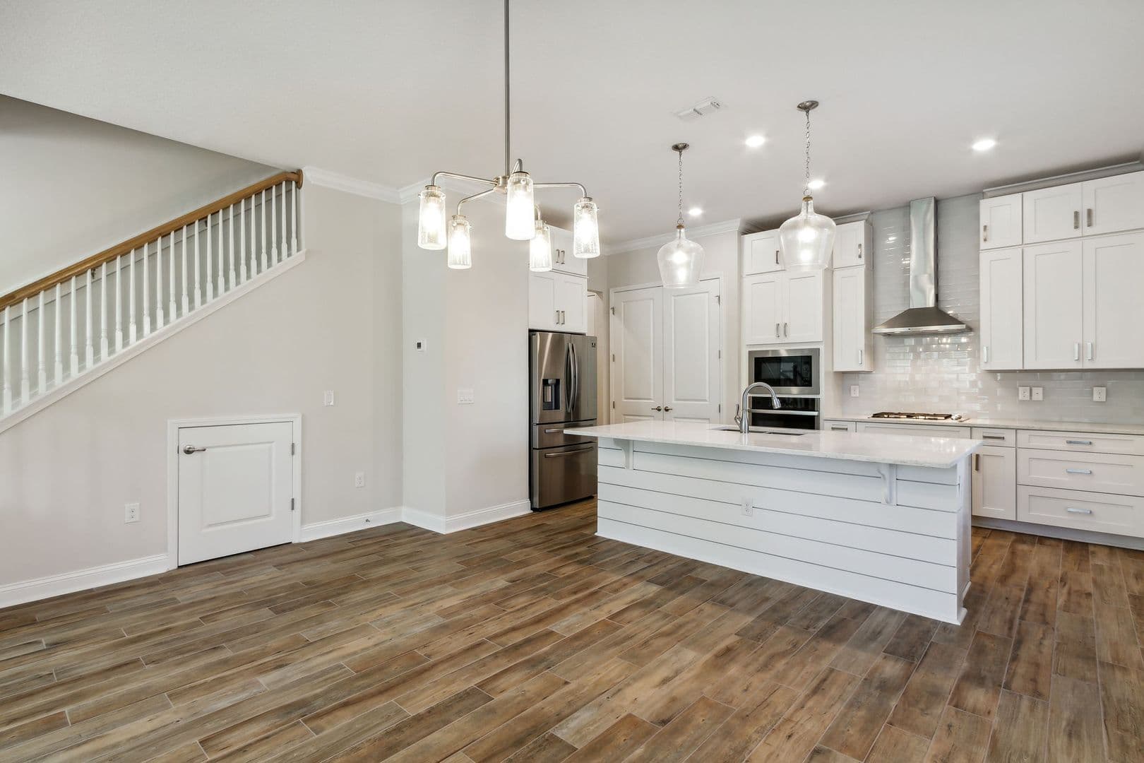 247 Beech Street 12 of 46
