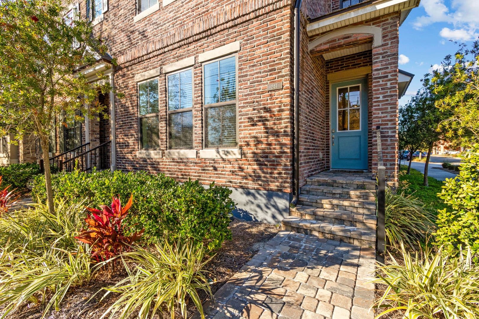 247 Beech Street 1 of 46