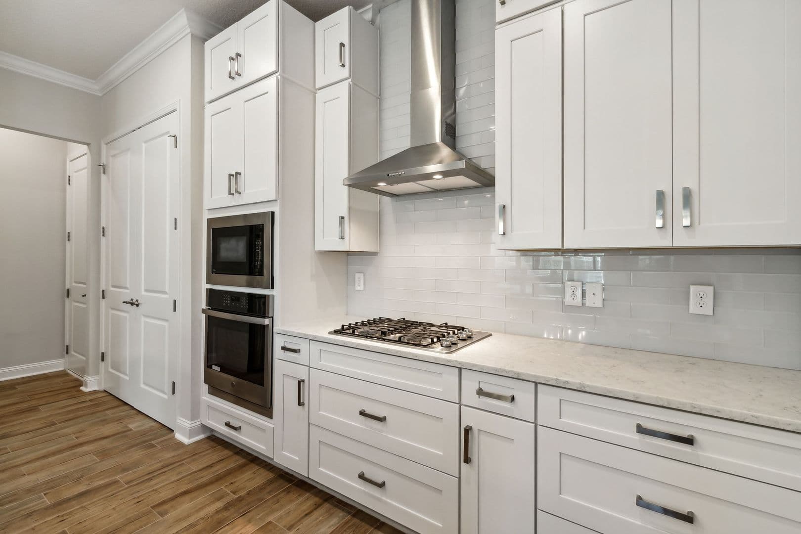 247 Beech Street 17 of 46