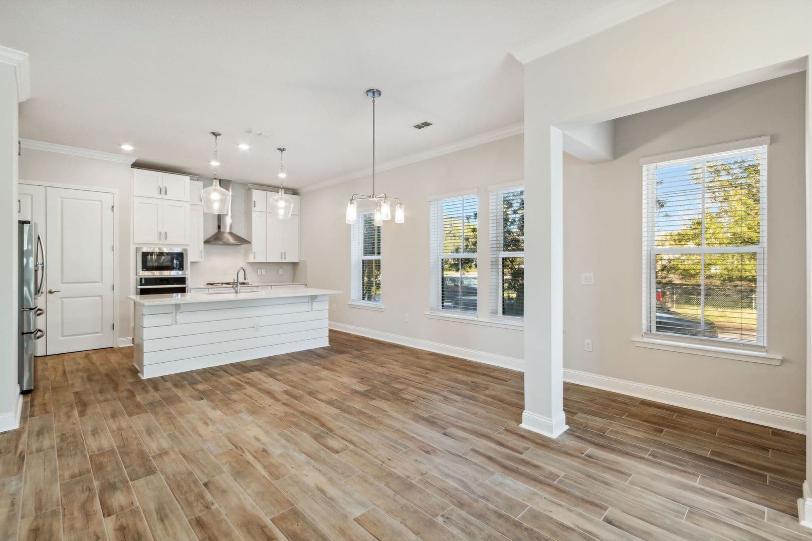 247 Beech Street 10 of 46