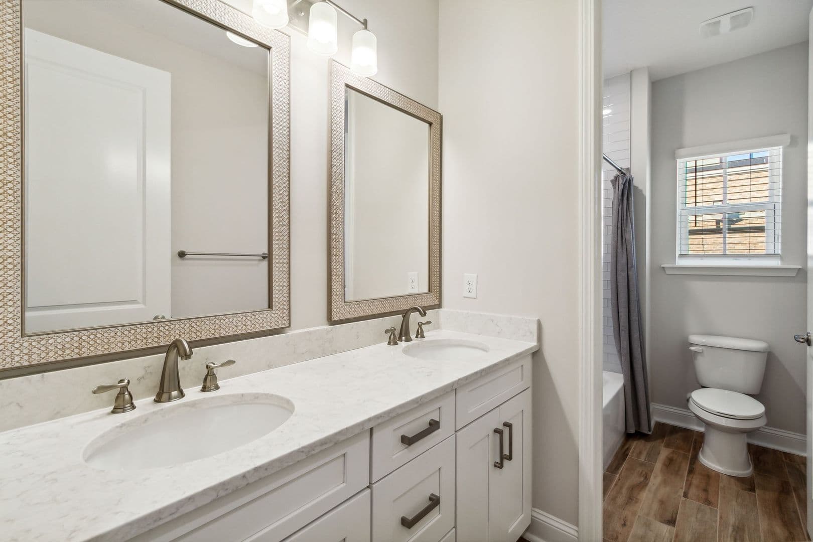 247 Beech Street 34 of 46