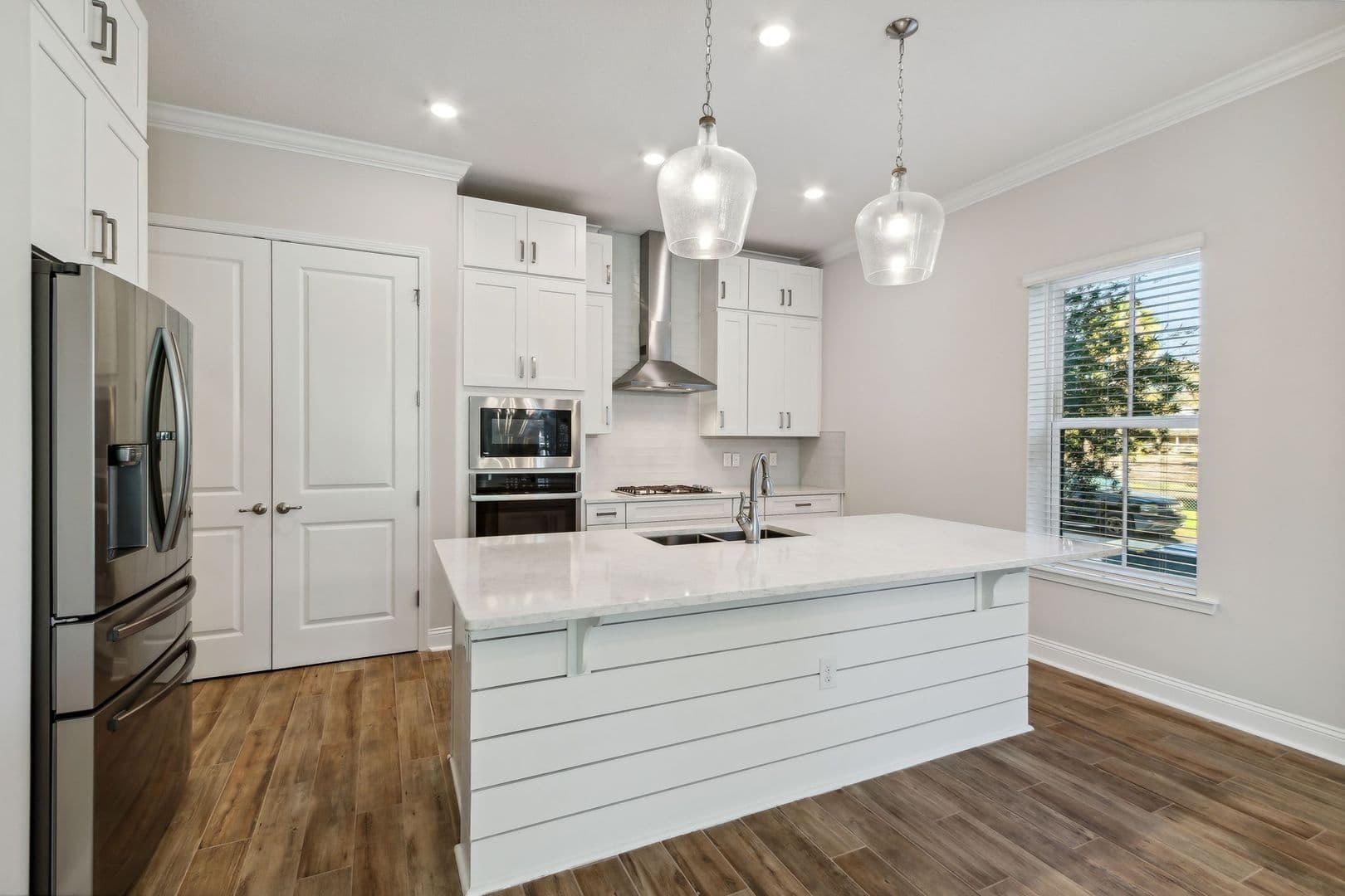 247 Beech Street 15 of 46