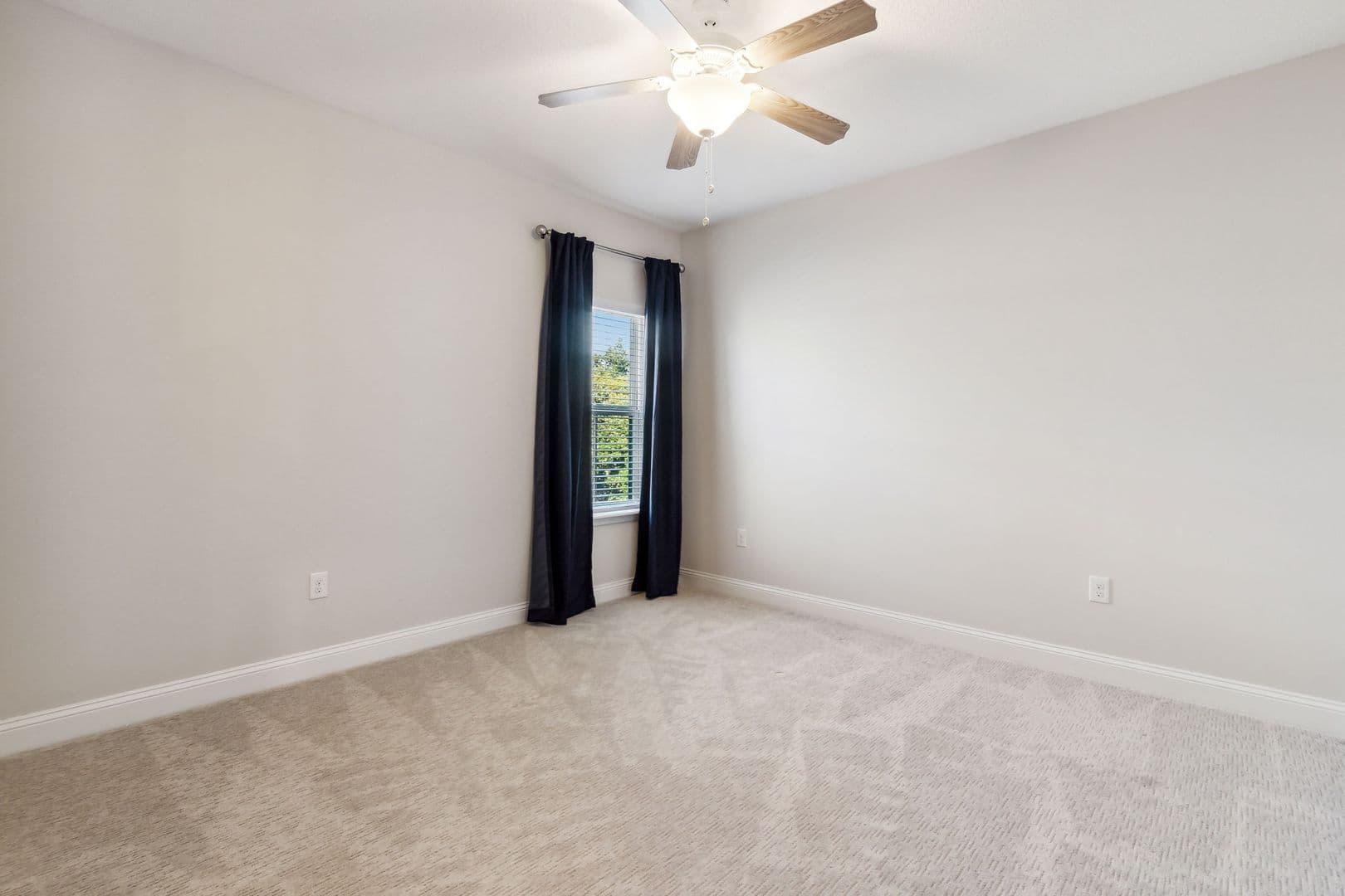 247 Beech Street 32 of 46