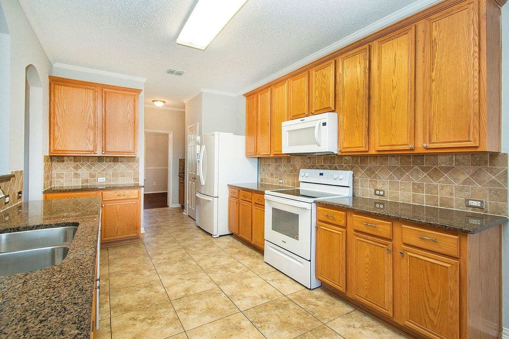 406 Leameadow Dr 6 of 21