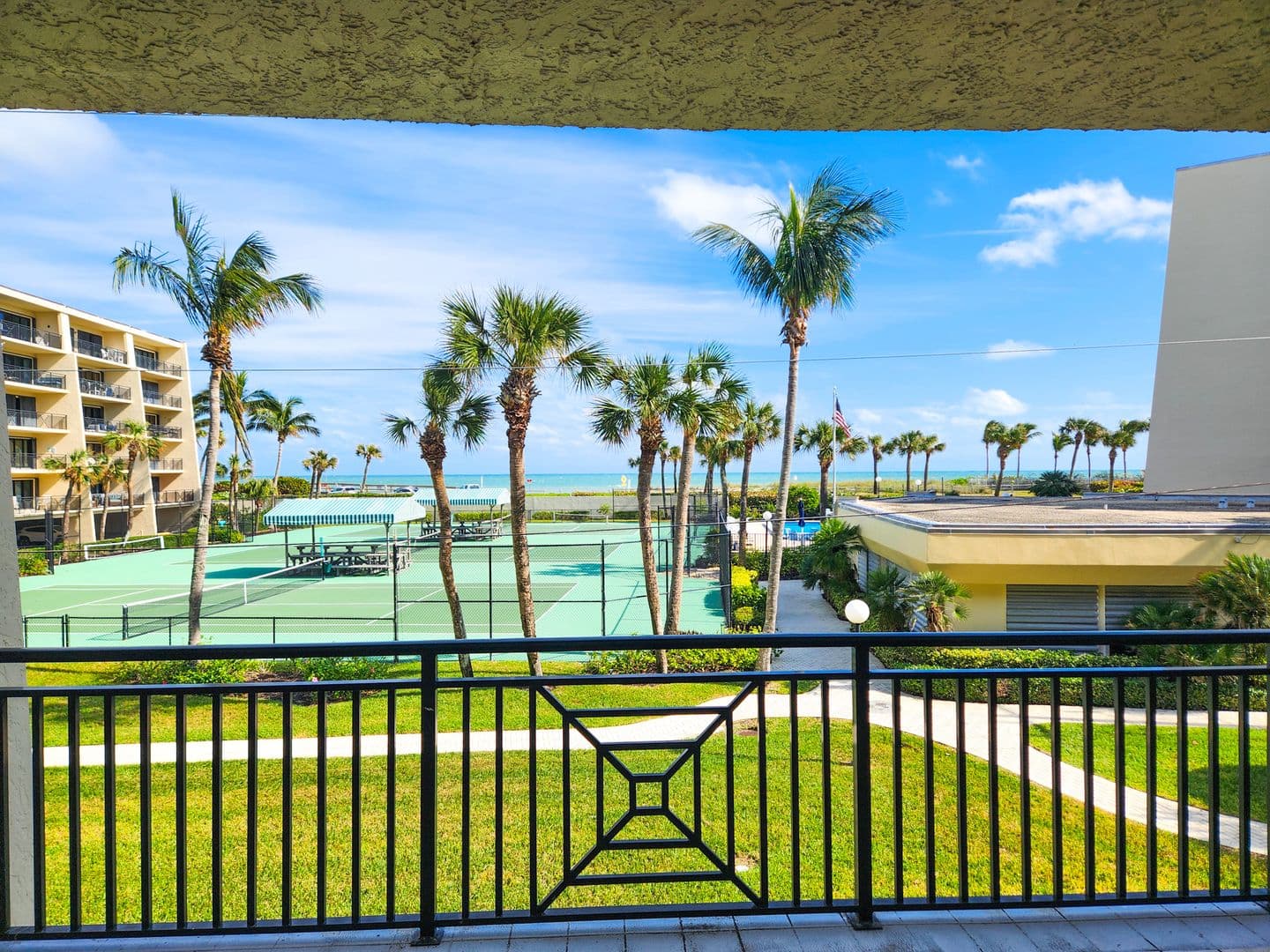 3939 Ocean Dr 20 of 20