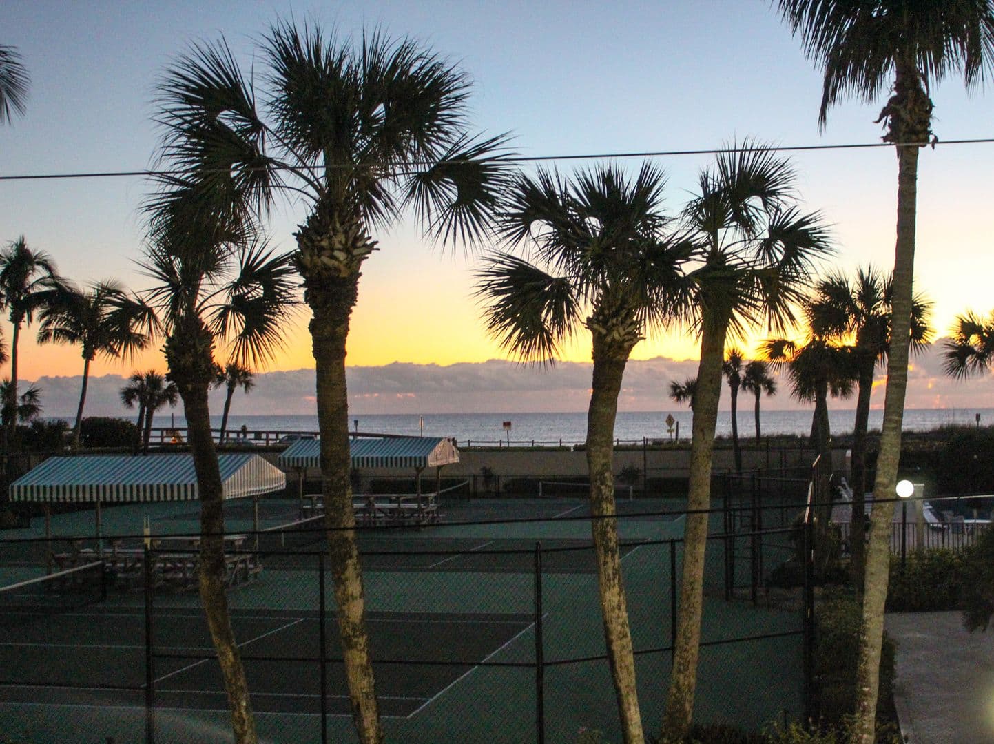 3939 Ocean Dr 17 of 20