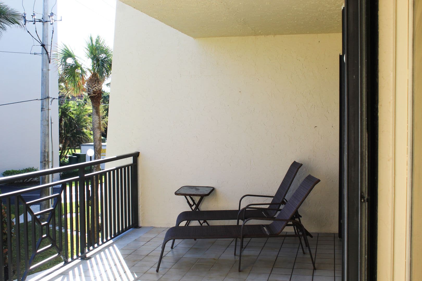 3939 Ocean Dr 15 of 20