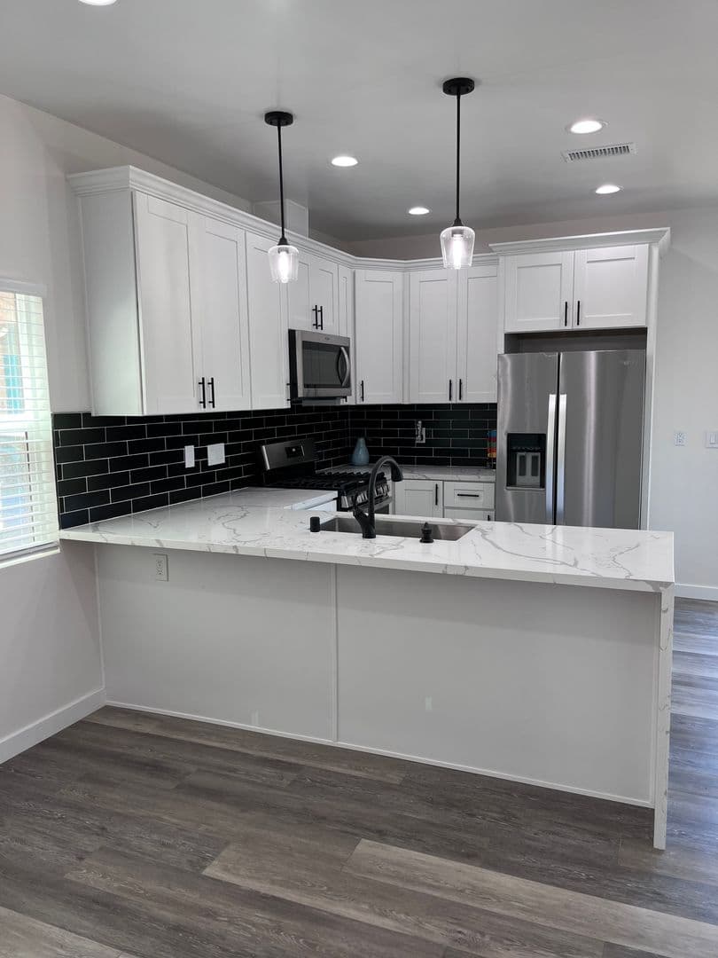 5215-5217 Catoctin Drive 5 of 17