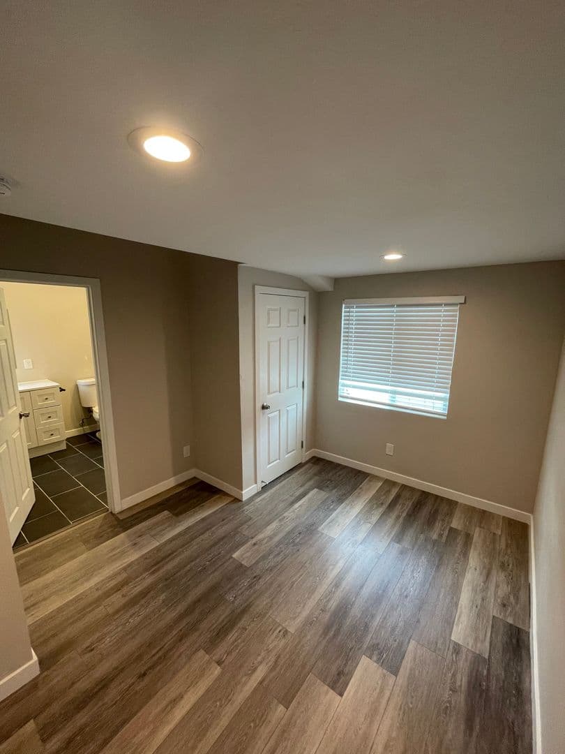 5215-5217 Catoctin Drive 4 of 9