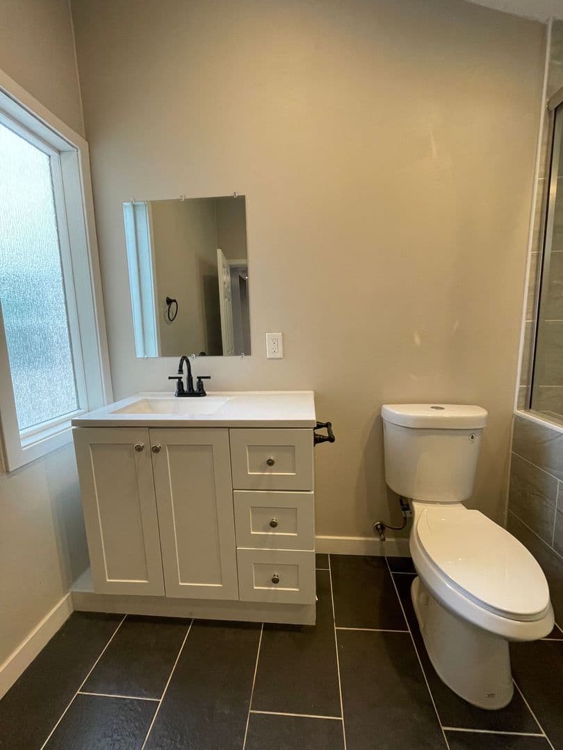 5215-5217 Catoctin Drive 5 of 9