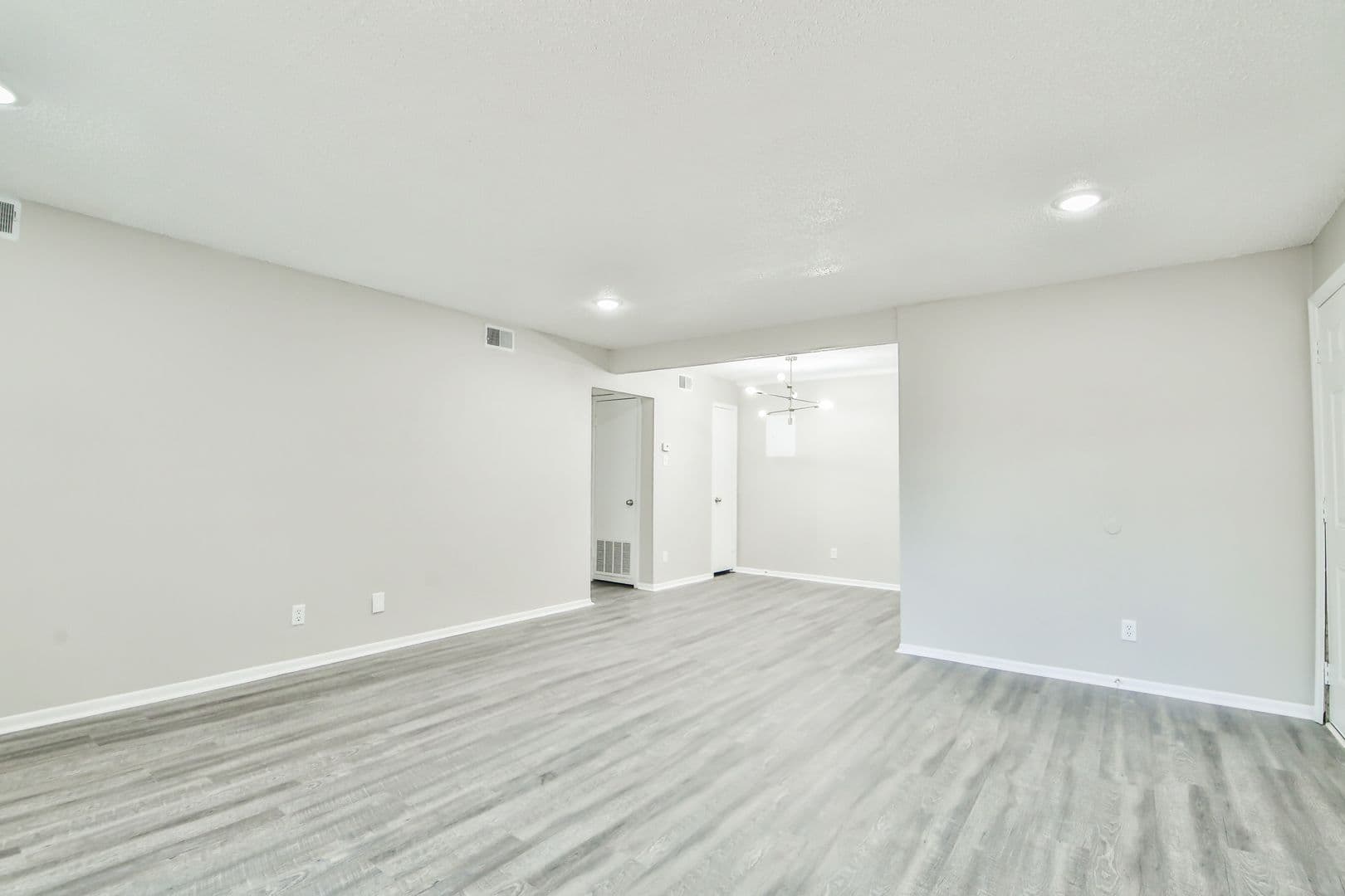 Westlake Apartments (West Phase) 3 of 17