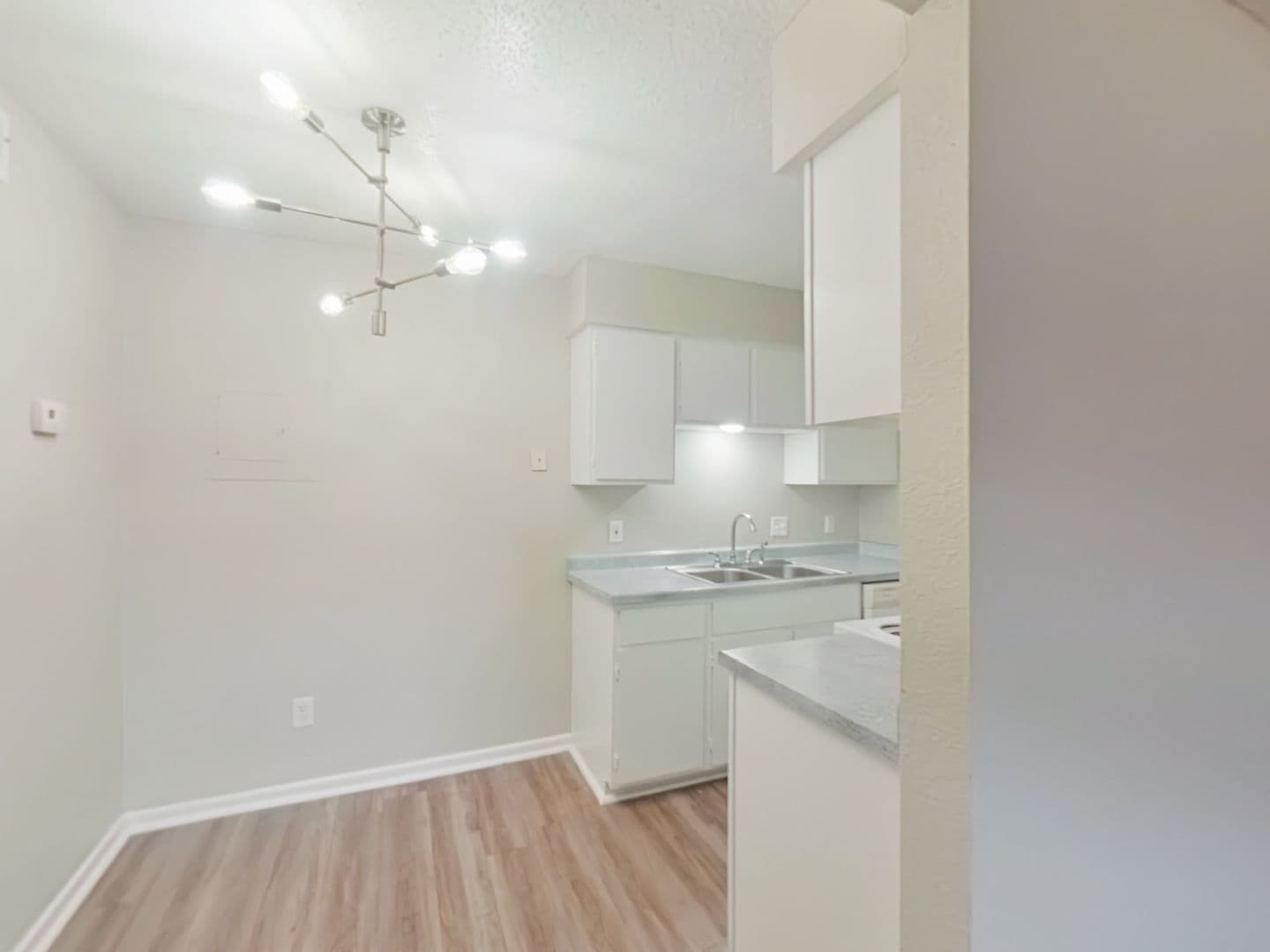 Westlake Apartments (West Phase) 4 of 12