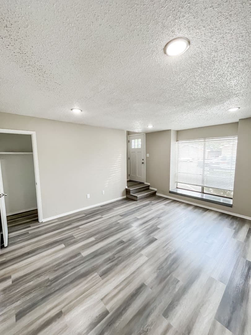 Lubbock Heights - South 7 of 21