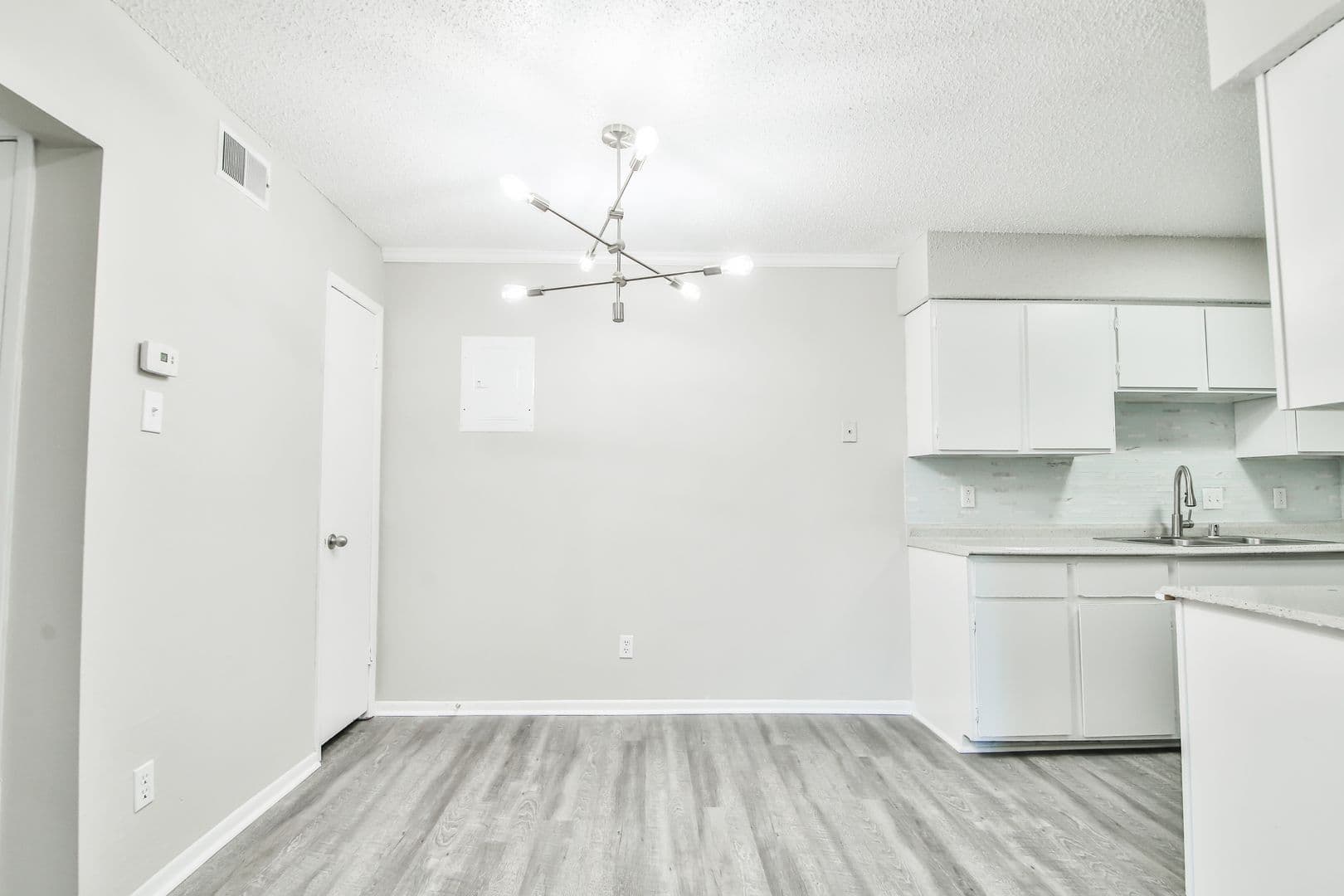 Westlake Apartments (West Phase) 4 of 17
